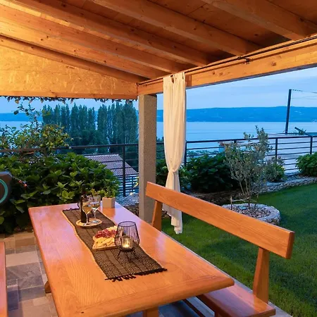 With Private Pool Close To The Apartment *