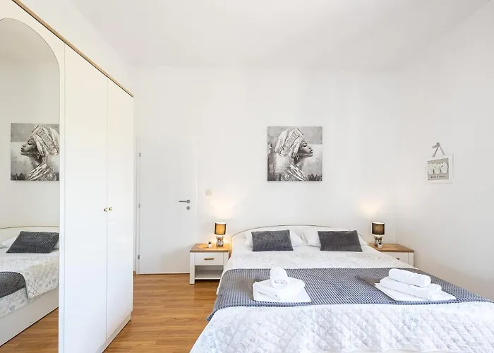 Appartement Pandza - Omis, Private Pool Close To The *